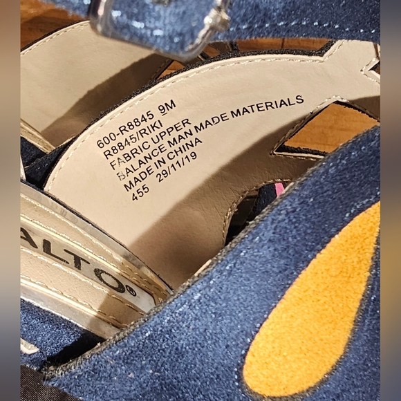 🛑$5🛑 FINAL PRICED ITEM! BUY NOW or BUNDLE TO SAVE MORE! - Picture 15 of 16